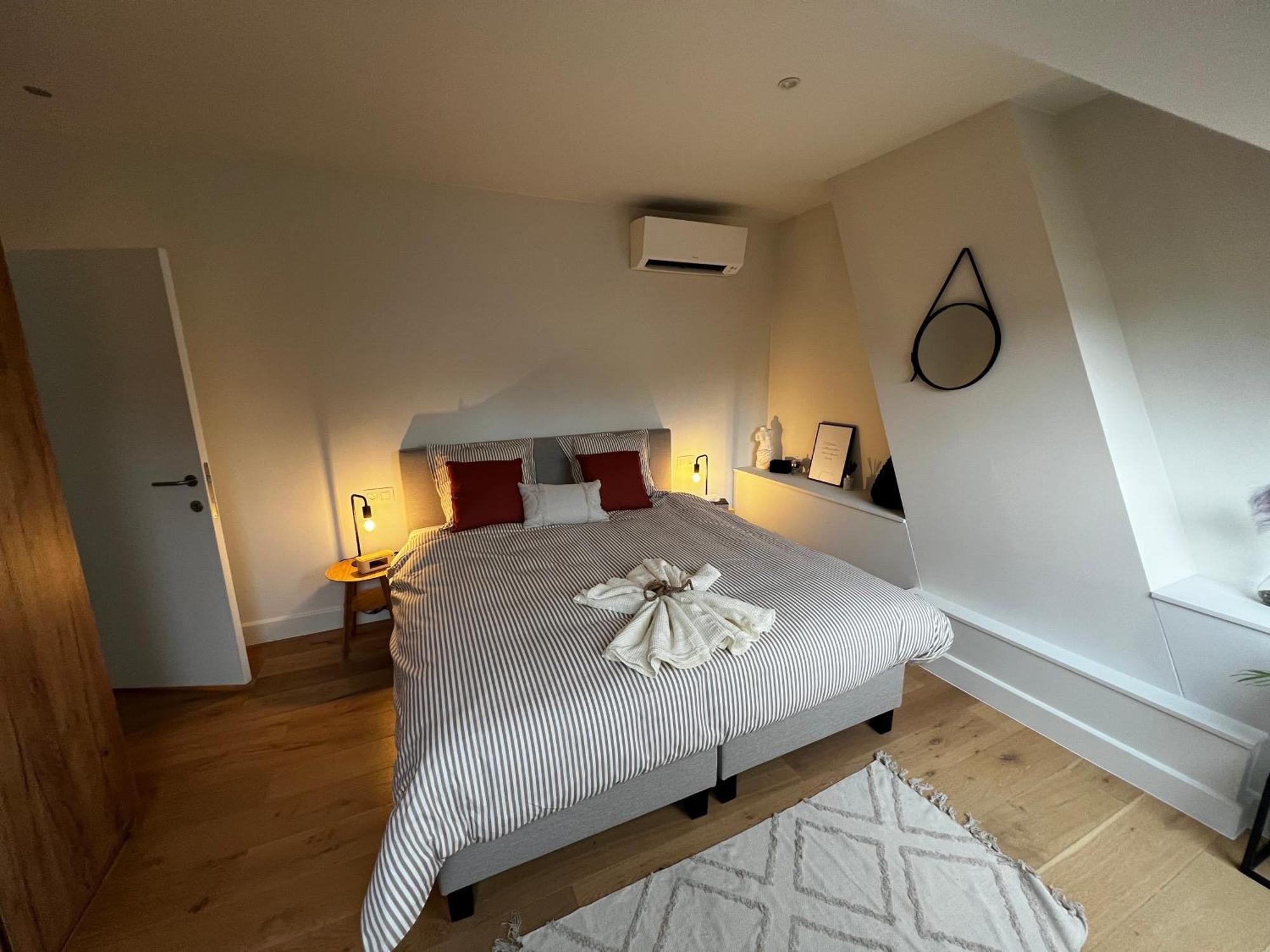 Prestige Villa Ieper Exteriör bild